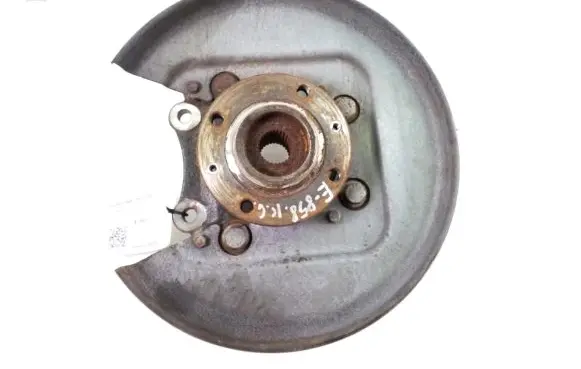 Peugeot 3008 I Rear wheel hub