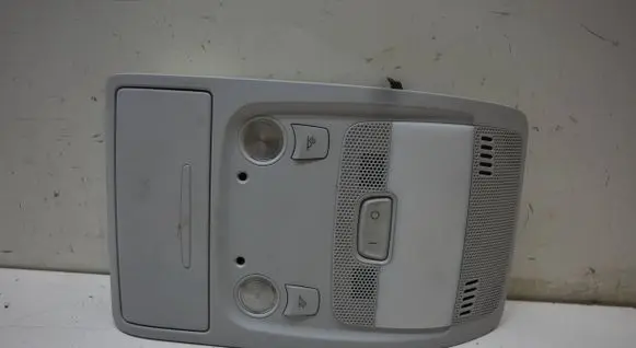 Audi A4 S4 B8 8K Front seat light 8T0947135BE 8K0951177