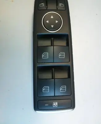 Mercedes-Benz B W246 W242 Electric window control switch 1669054300 A1669054300 NE43150