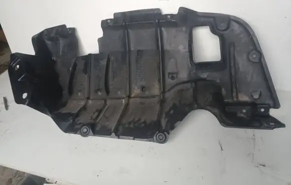 Lexus RX 450H Other under body part 587240E080