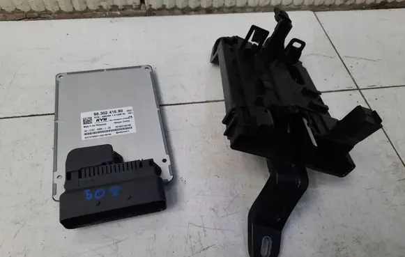 Peugeot 508 Other control units/modules 9830241680
