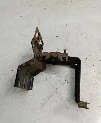 Citroen C4 II ABS pump bracket 96581