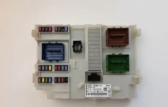 Volvo V70 Comfort/convenience module 31314511AB