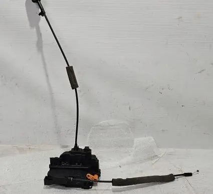 Renault Master III Front door lock 805030009R 825030007R 93197289