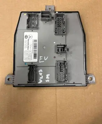 Mercedes-Benz E W213 SAM control unit A2139005223 5DK01312009 A2139014203