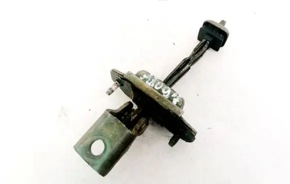 Ford Mondeo MK II Rear door check strap stopper