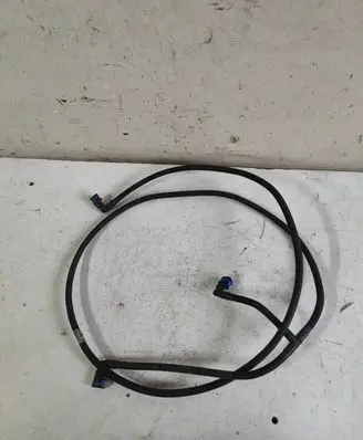 Volkswagen PASSAT B6 Headlight washer hose/pipe 