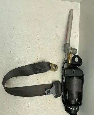Volvo S40, V40 Front seatbelt 30860225