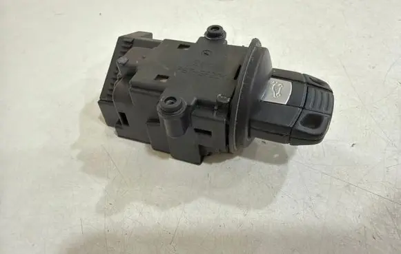 BMW 5 E60 E61 Ignition lock 695472211