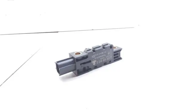 Audi A3 S3 8P Airbag deployment crash/impact sensor 4B0959643D 602478