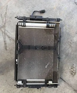 Citroen Berlingo Radiator support slam panel
