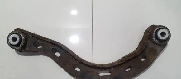 Rear upper control arm/wishbone