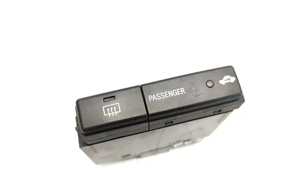 Toyota Avensis T250 Windscreen/window heater switch