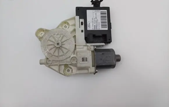 Ford Focus Rear door window regulator motor 981536102 0130822219
