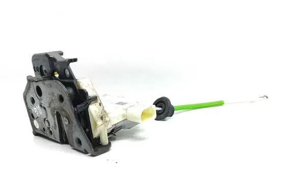 Audi A3 S3 A3 Sportback 8P Rear door lock 4F0839016