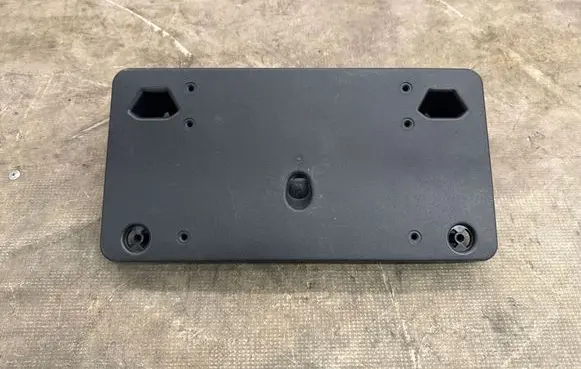 Mercedes-Benz GLS X167 Tow hook cap/cover A1678802605