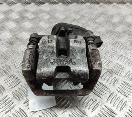 Rear brake caliper