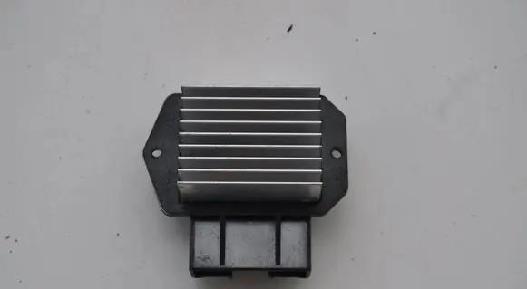 Lexus RX 330 - 350 - 400H Heater blower motor/fan resistor 4993002121