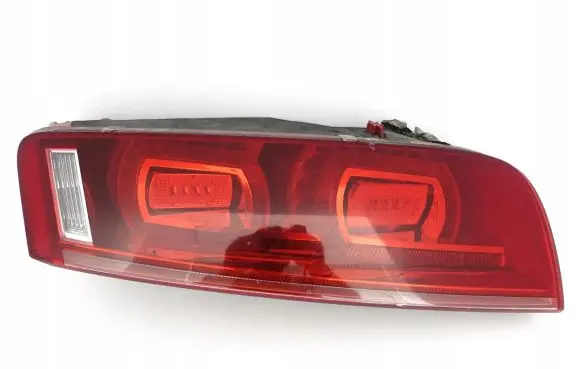 Audi R8 42 Rear/tail lights 420945095E