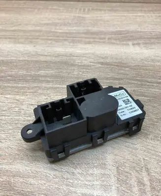 Ford Galaxy Heater blower motor/fan resistor 6G9T19E624DB 6652A