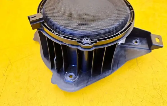 Peugeot 3008 III Rear door speaker 9843594180 9830932580