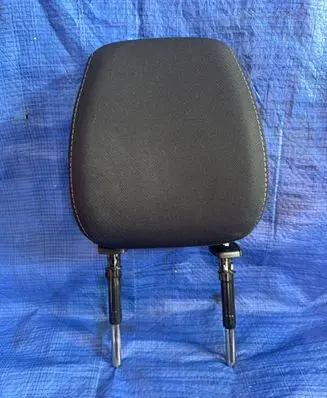 Ford Kuga III Front seat headrest 