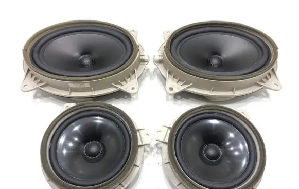 Lexus CT 200H Audio system kit 