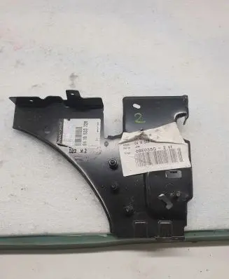 Renault Zoe Fender mounting bracket
