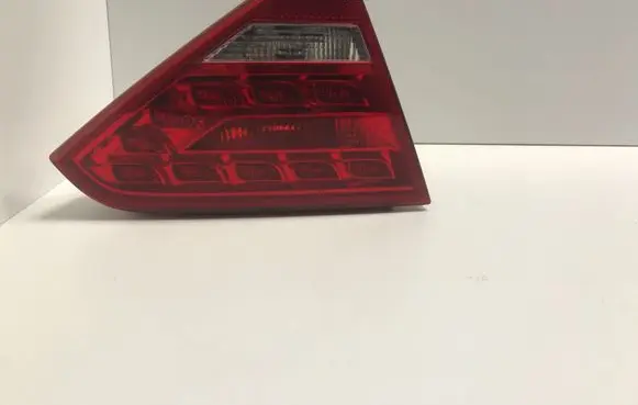 Audi A5 8T 8F Tailgate rear/tail lights 8T0945093A