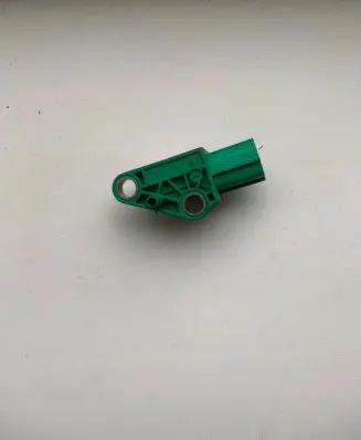 Volkswagen Golf V Airbag deployment crash/impact sensor 1K0909606C