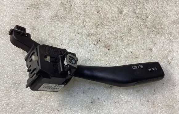 Volkswagen Caddy Indicator stalk 1K0953513 01103500 10350040156039