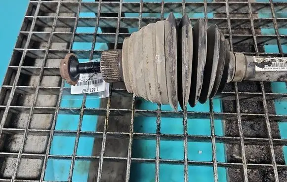 Front driveshaft