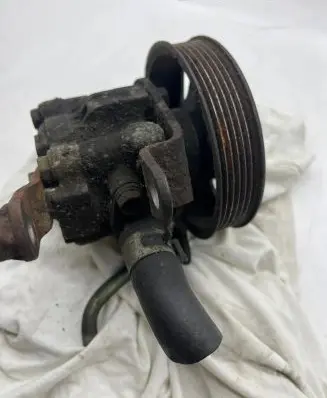 Nissan Almera N16 Power steering pump 491106Z700 PD450520214
