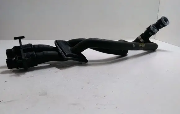Land Rover Discovery Sport Engine coolant pipe/hose 6G9118C266CG