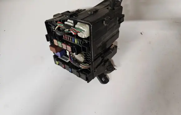 Toyota Yaris Fuse box set 7178R0A1