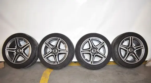Mercedes-Benz GLS X167 R21 alloy rim A1674017300 A1674017400