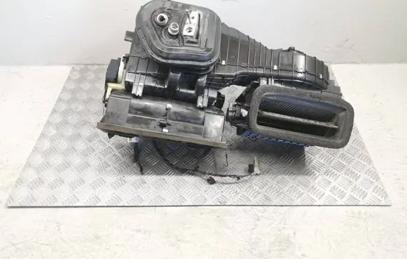 Opel Astra J Interior heater climate box assembly 13412748 DC318001