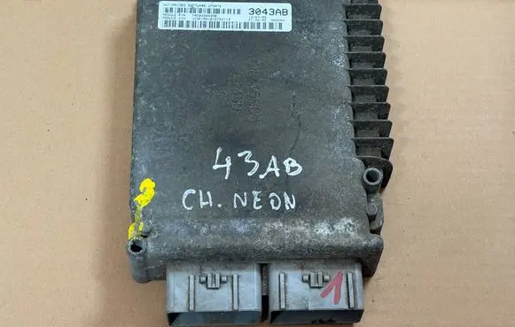 Chrysler Neon II Engine control unit/module P05293224AC 3224AC