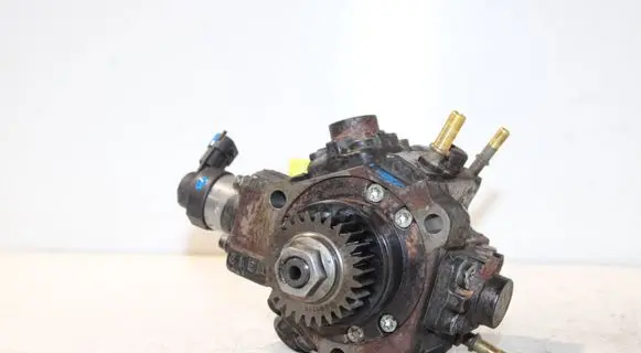 Renault Trafic II (X83) Fuel injection high pressure pump H8200912103 0445010234