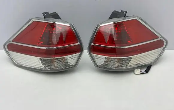 Nissan X-Trail T32 Rear/tail lights
