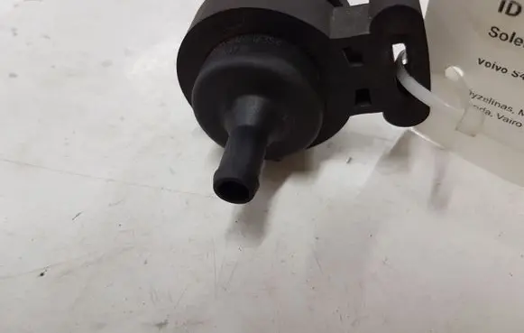 Volvo S40 Vacuum valve 0280142412