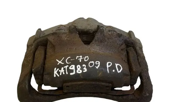 Volvo XC70 Front brake caliper