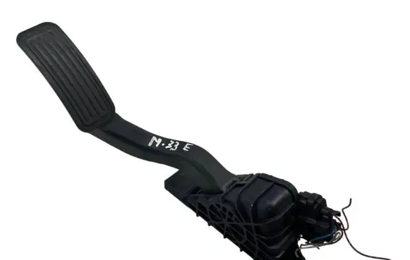 Mazda 6 Accelerator throttle pedal 1988003440 01J090788A6 TAD20