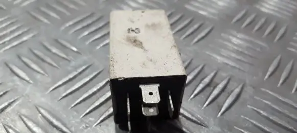 Renault Laguna I Other relay 7700811860