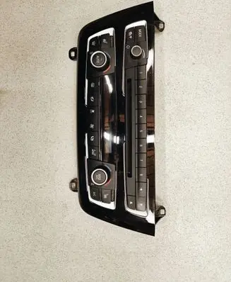 BMW 4 F32 F33 Climate control unit 9358939