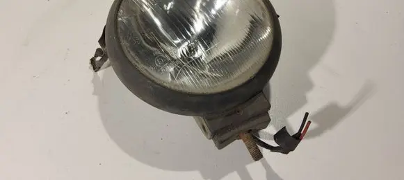 Toyota Hilux (N80, N90, N100, N110) Non-factory (optional) fog light 