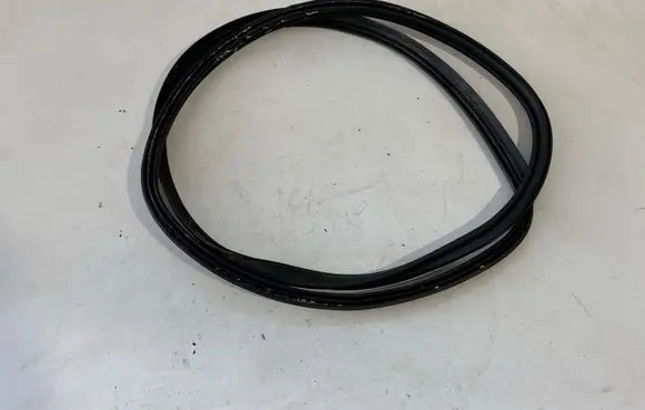 Audi A6 S6 C7 4G Trunk rubber seal (body)