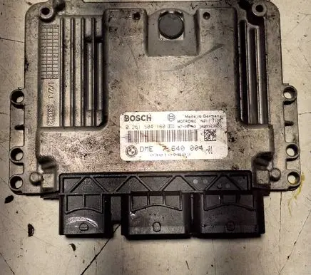 Mini One - Cooper Coupe R56 Engine control unit/module 0261S04160 7640004 030100693