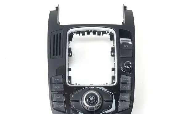 Head unit multimedia control