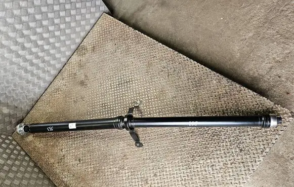 Audi A5 Rear driveshaft/prop shaft 8B3521101